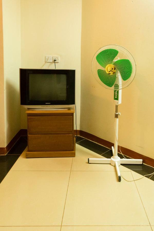 Kayegi Hotel Mbale Esterno foto